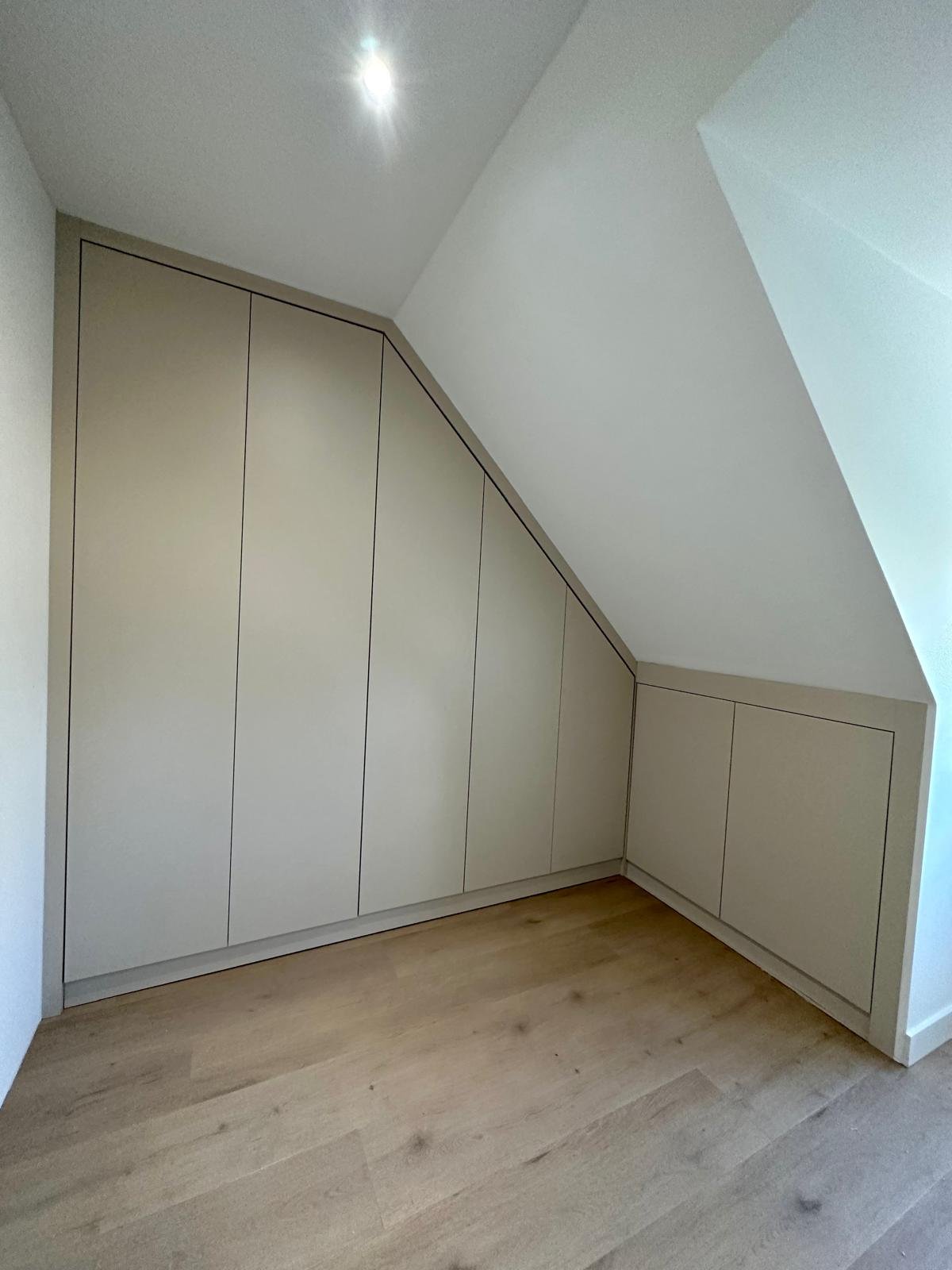 Gizli Dolap - Premium özel mobilya koleksiyonu